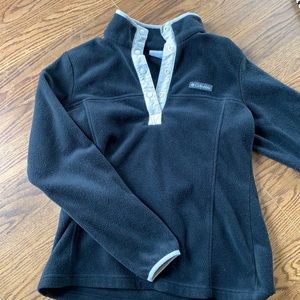 Columbia snap fleece
